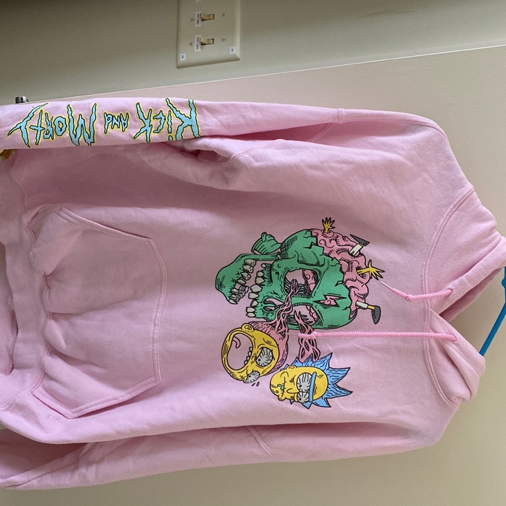 Rick Morty pink sweatshirt never worn
